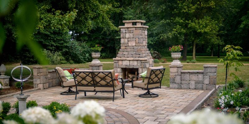 Fremont II outdoor fireplace kit by Romanstone